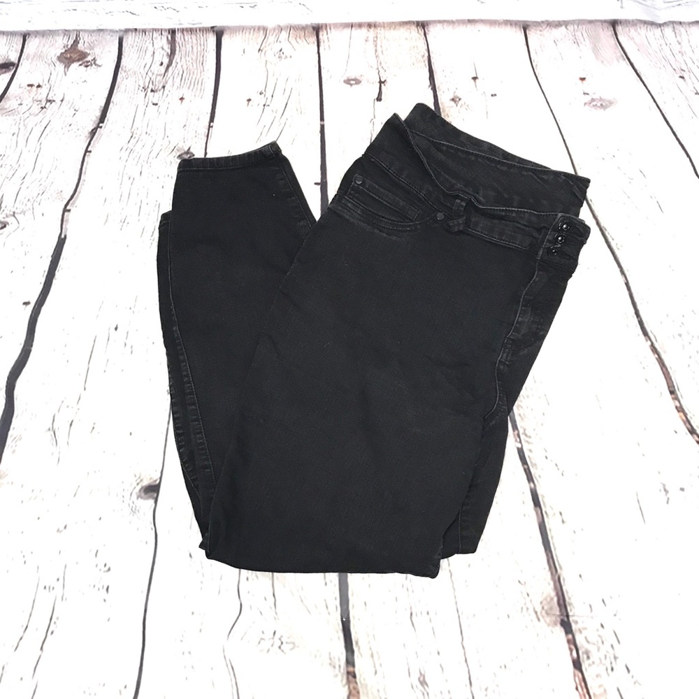 Torrid black denim jeans